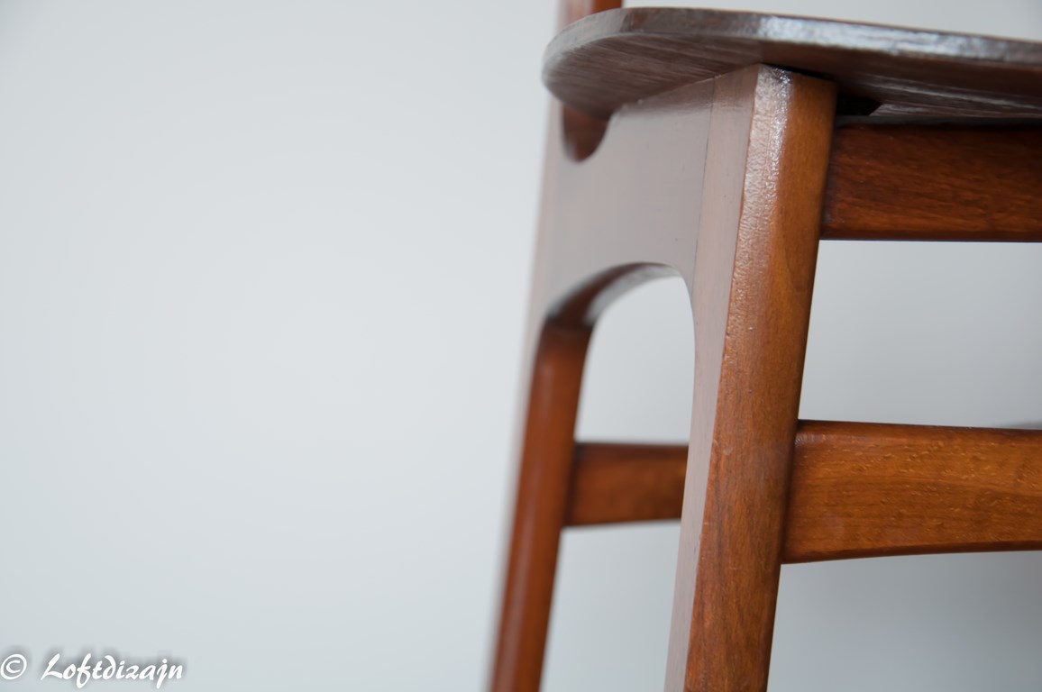 Jak usunąć kornika z drewna/mebla/krzesła